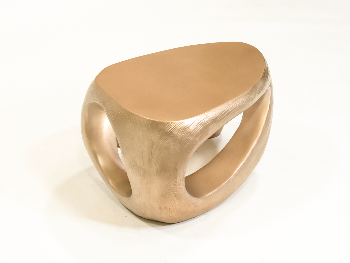 Dhama Table