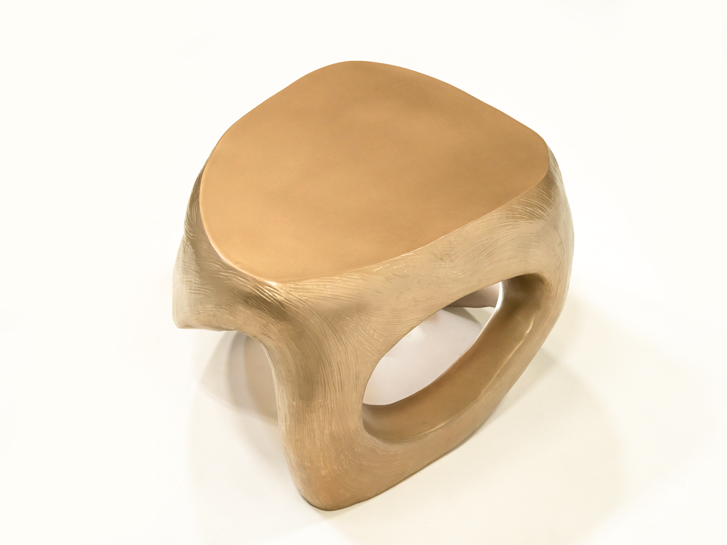 Dhama Table